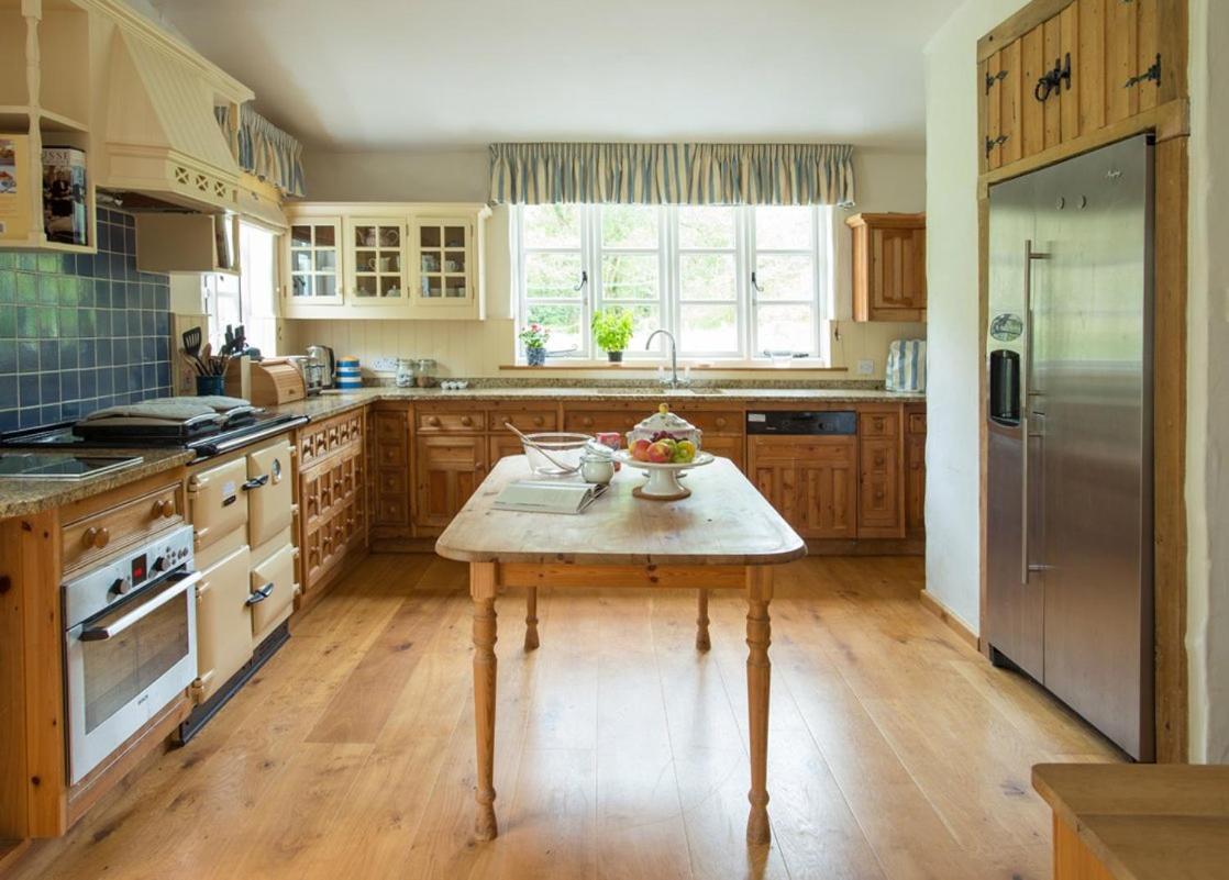Bratton Mill Farmhouse Bratton Fleming 외부 사진